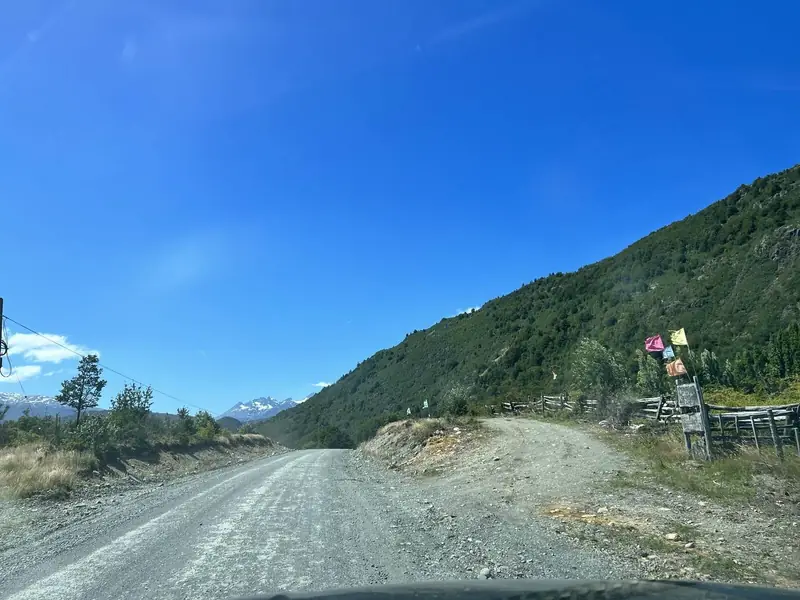 La Carretera Austral pasando por el valle